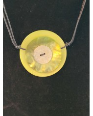 collier monobouton nacre