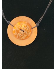 collier monobouton nacre