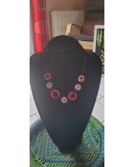 collier 7 boutons nacre