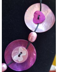 collier 5 boutons nacre