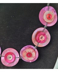 collier 7 boutons nacre