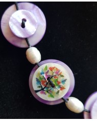 collier 5 boutons nacre