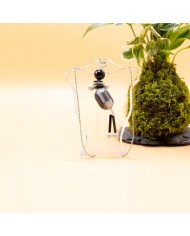 Sautoir poupée perle noir et argent