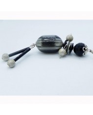 Sautoir poupée perle noir et argent