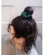 Chouchou élastique en satin vert sapin