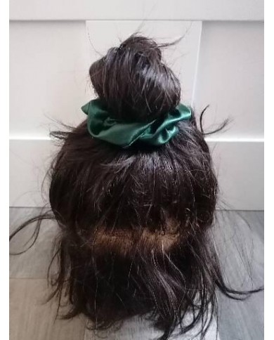 Chouchou élastique en satin vert sapin