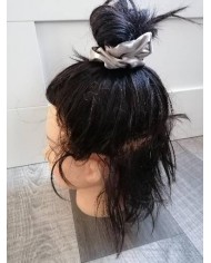 Chouchou élastique en satin à pois taupe et blanc