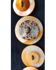 bracelet boutons nacre