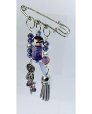 Broche poupee violet et gris