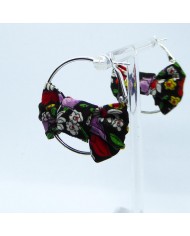 Boucle d'oreilles noeud  noir fleuri 3.5