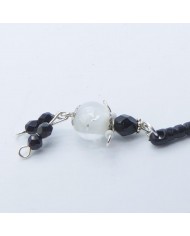 Bijou de portable poupee blanc et noir