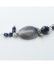 Bijou de portable poupee gris et noir