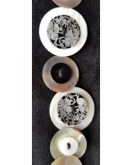 bracelet boutons nacre