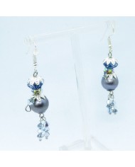 Boucle d'oreilles poupee perle grise