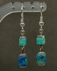 Boucles d'oreilles jaspe bleu métal argenté