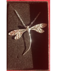 collier libellule