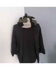 Snood en laine kaki