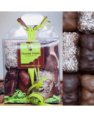 Cube 28 Oursons Guimauve enrobés de chocolat noir, de chocolat au lait et de chocolat au lait et coco râpée 15€