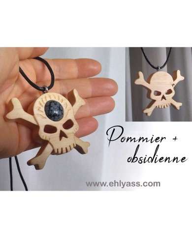Amulette Crâne de pirate en bois + pierre obsidienne