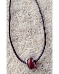 Collier sur cordon cuir marron 