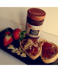 Confiture Fraise Amande Grillée