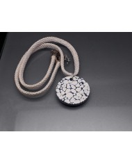 PENDENTIF EN BETON
