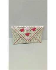 Pochette en Vinyl Laqué Perforé - Kids