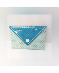 Pochette en Vinyl Laqué Perforé